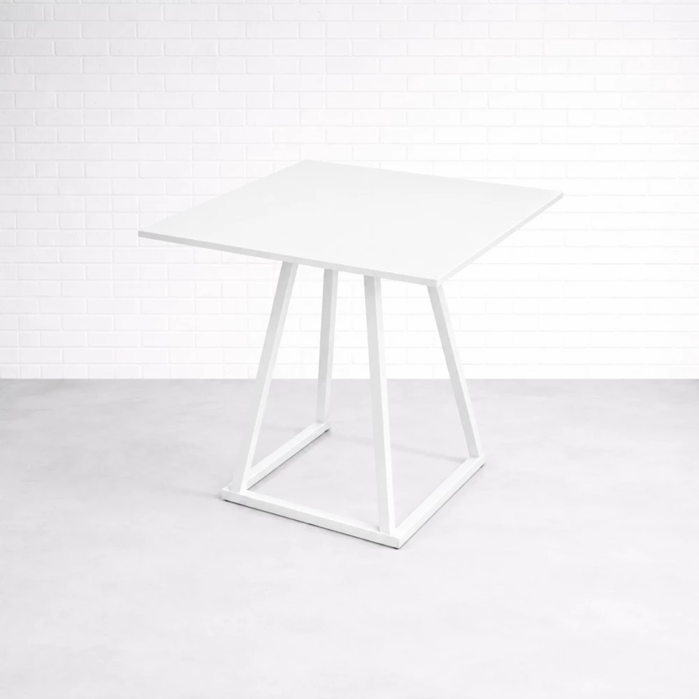 Trap Diner Roundm Table W