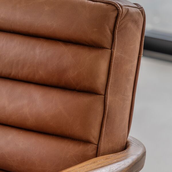 brown broadway leather  closeup5