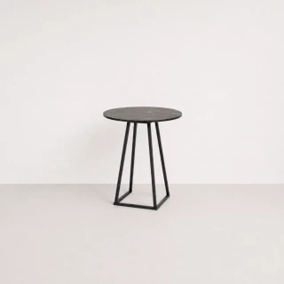 Trap Poseur Table Black Frame